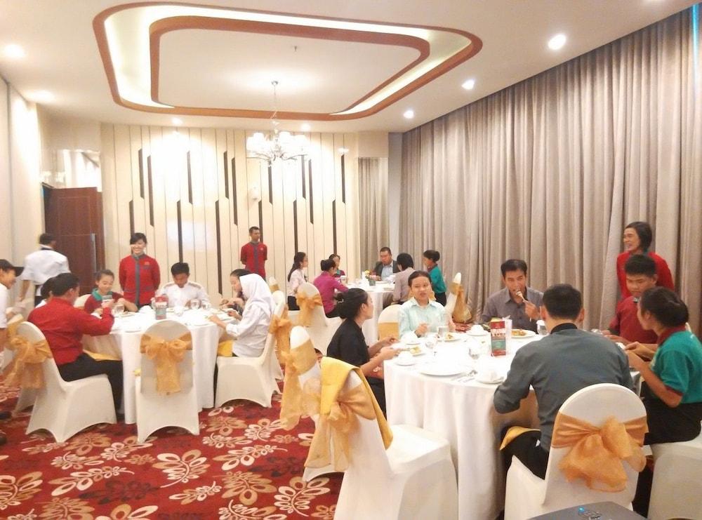 Agria Hotel 3*